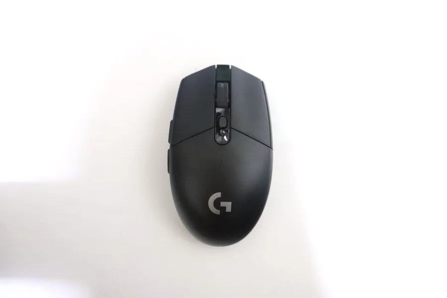 로지텍 G304 디자인